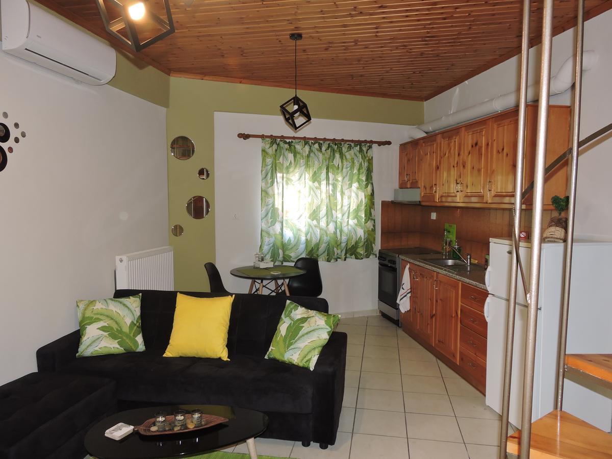 Sweet Suites Amaliada Oda fotoğraf