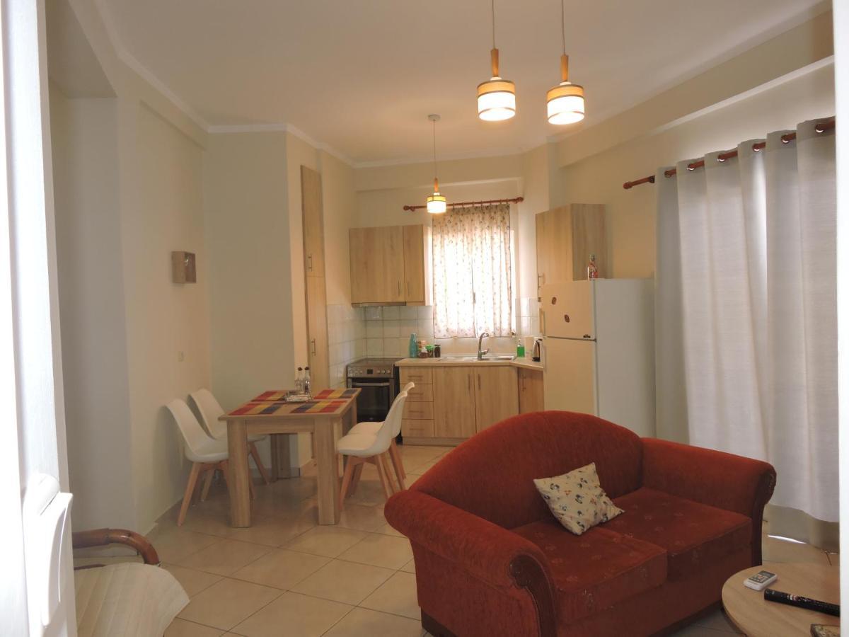 Sweet Suites Amaliada Dış mekan fotoğraf
